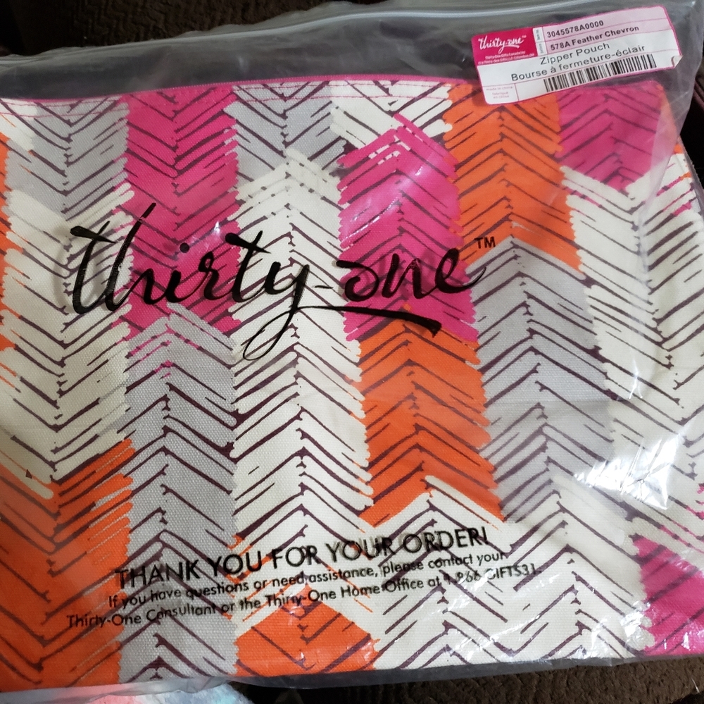 Large zipper pouch